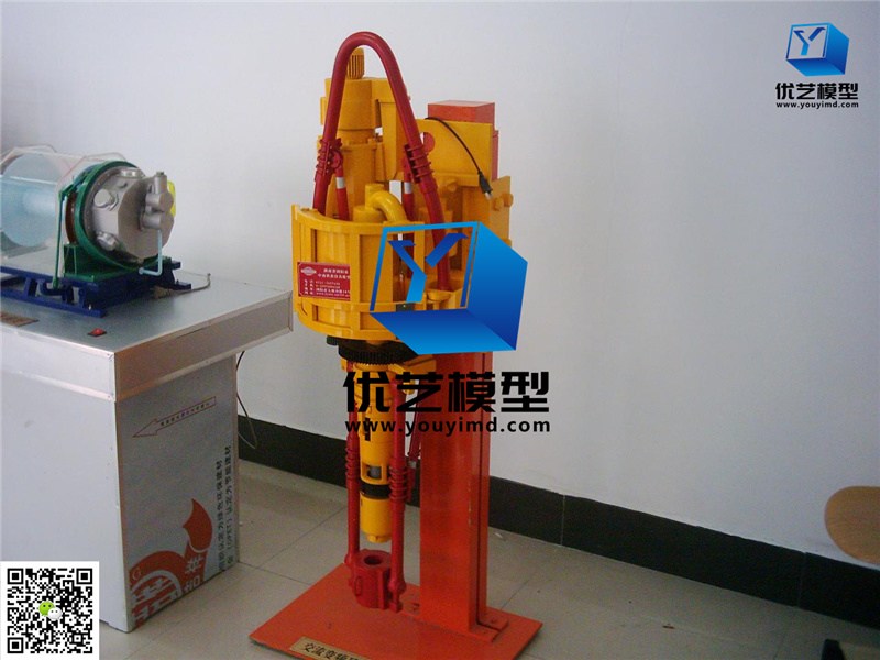 頂部驅(qū)動裝置模型 頂部驅(qū)動裝置模型