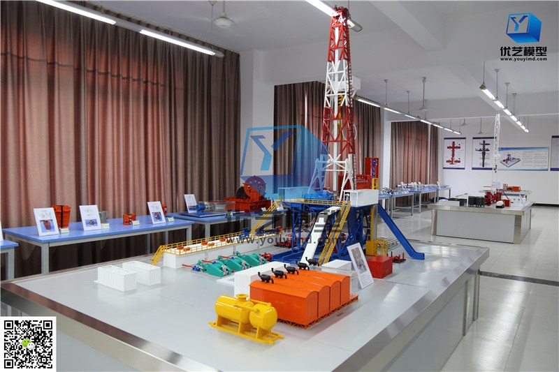 70鉆機(jī)模型 70鉆機(jī)模型